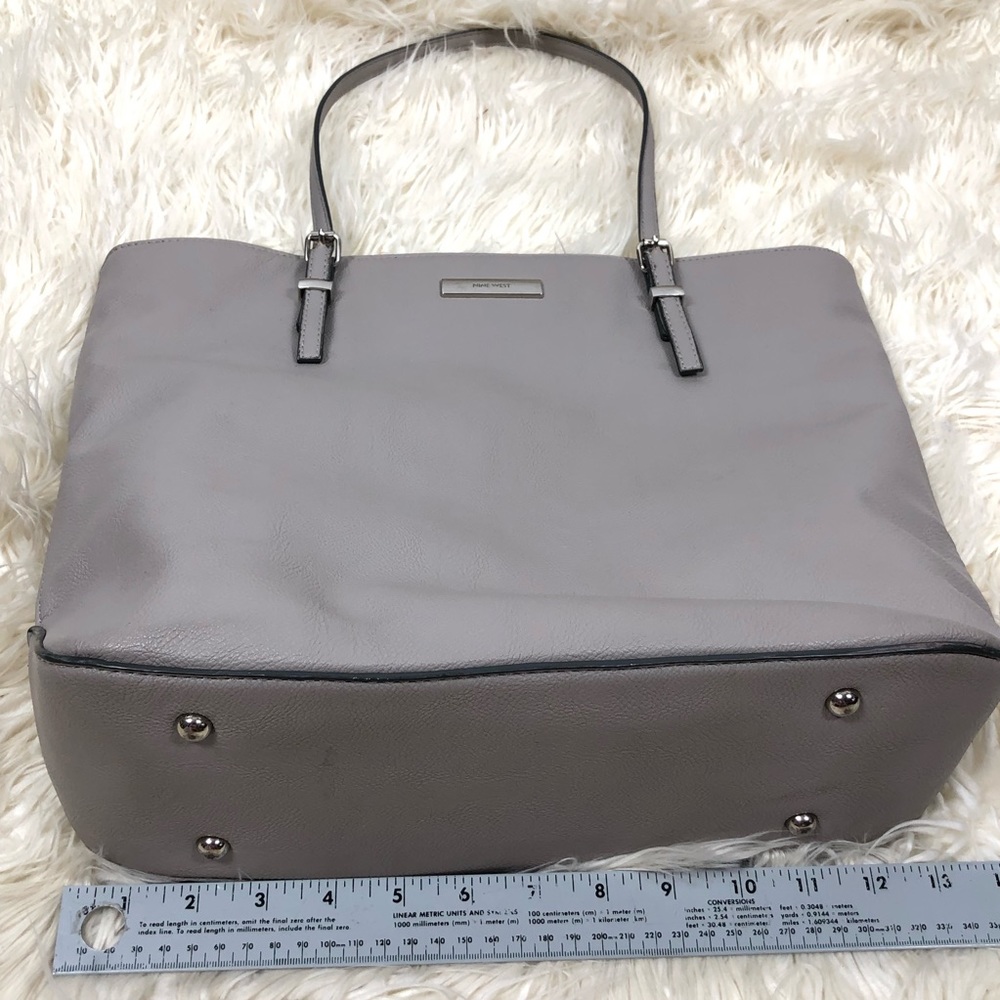 Nine West Light Grey Shoulder Bag - Picture 10 of 11